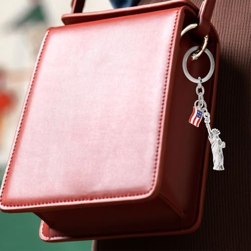 LUOZZY 3 Pcs Statue Of Liberty Keychain US Theme Party Favors