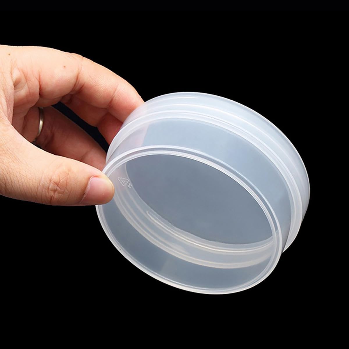 12 Pcs Round Plastic Bead Organizers with Lid