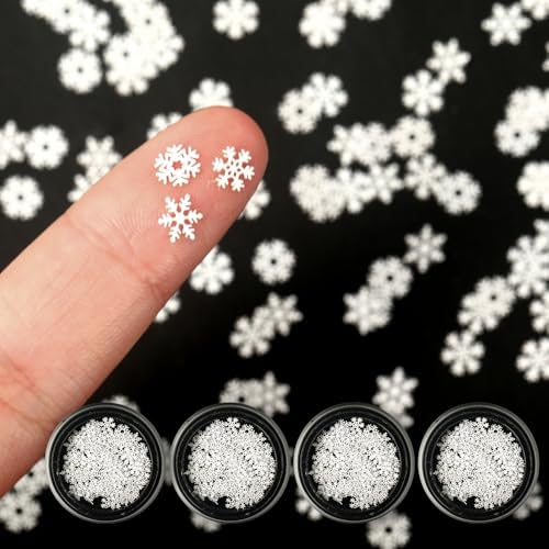 400 Pcs Mini Metal Snowflake Craft Decor