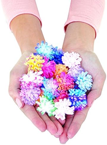 Pom Pom Wow Decoration Station
