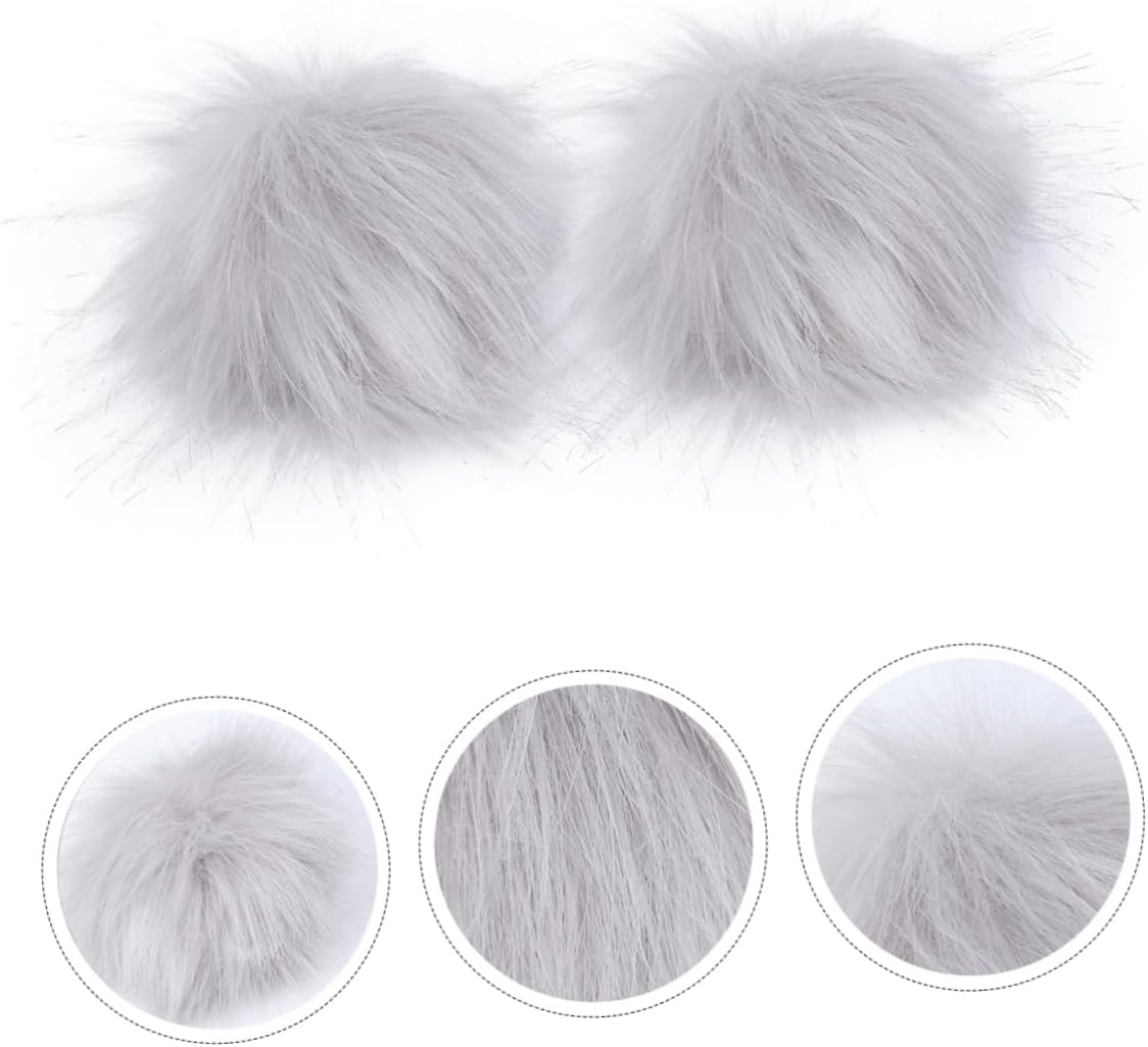 Toyvian 2pcs Faux Fur Pom Poms for Hats Bags and Apparel