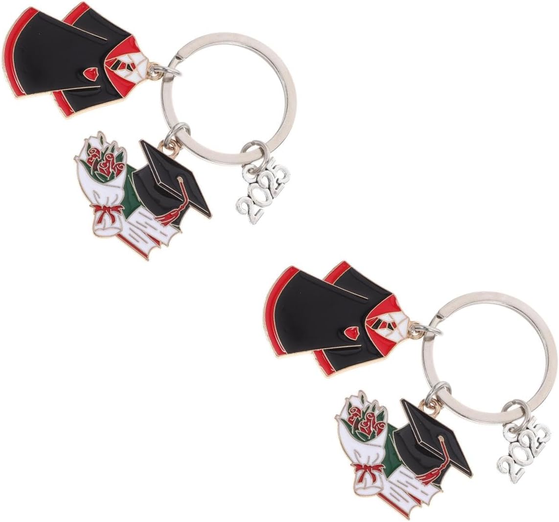 LUOZZY 2 Pcs Graduation Keychain Keepsake Gift