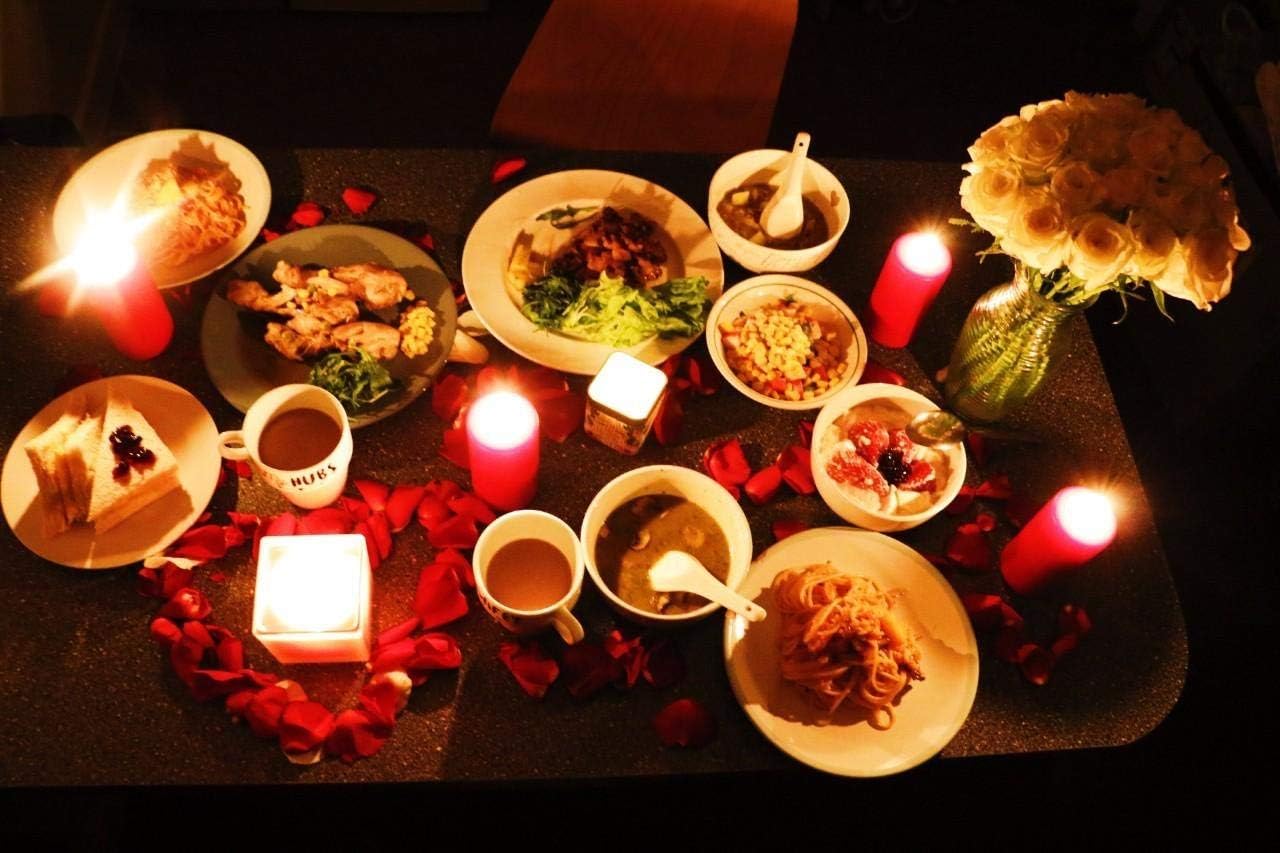 HEIPIN 2000 PCS Fake Rose Petals for Proposal Decorations and Aisle Runners for Weddings