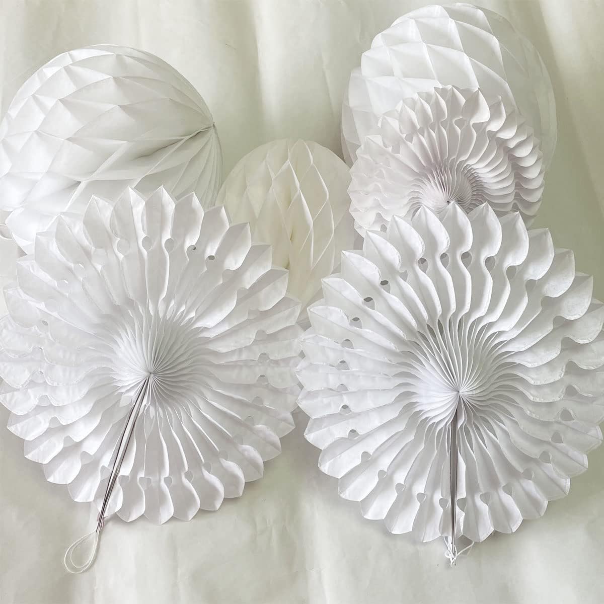 Yangeey 12pcs White Honeycomb Ball Fans for Party Decorations