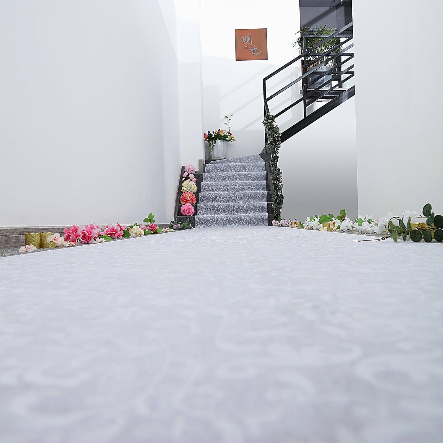 Efavormart 36 Inch x 100 Ft White Floral Aisle Runner