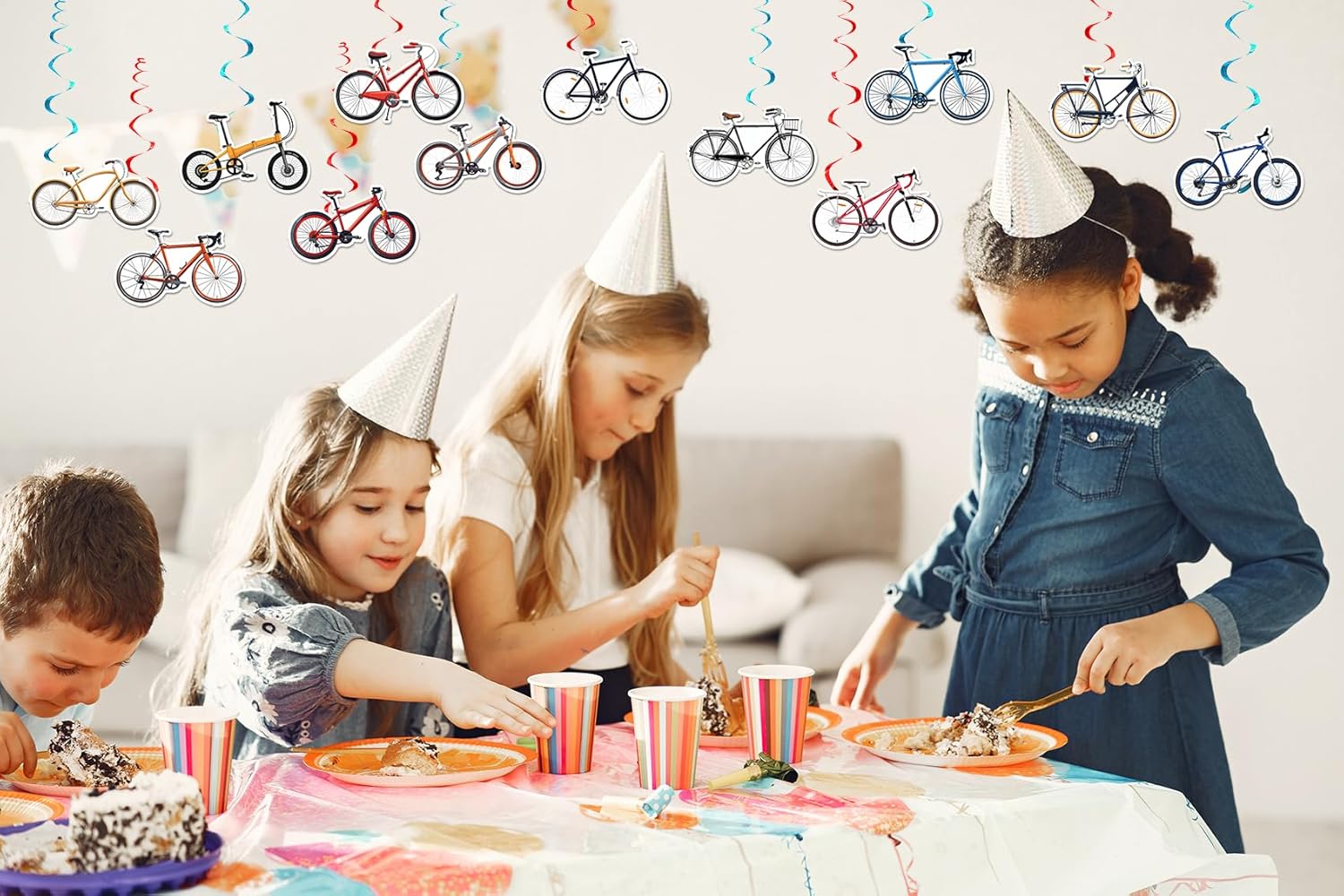 24 Piece Bicycle Hanging Streamers for Birthday Parties
