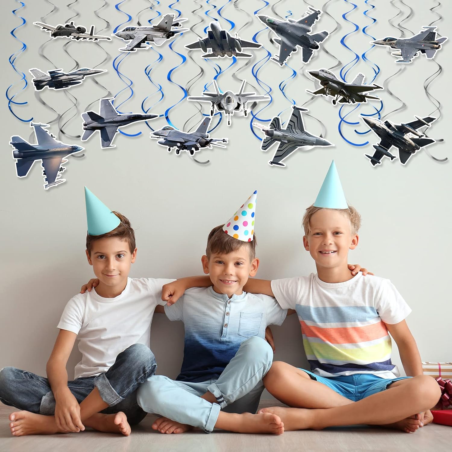 26 Piece Airplane Hanging Streamer Decoration Set for Parties