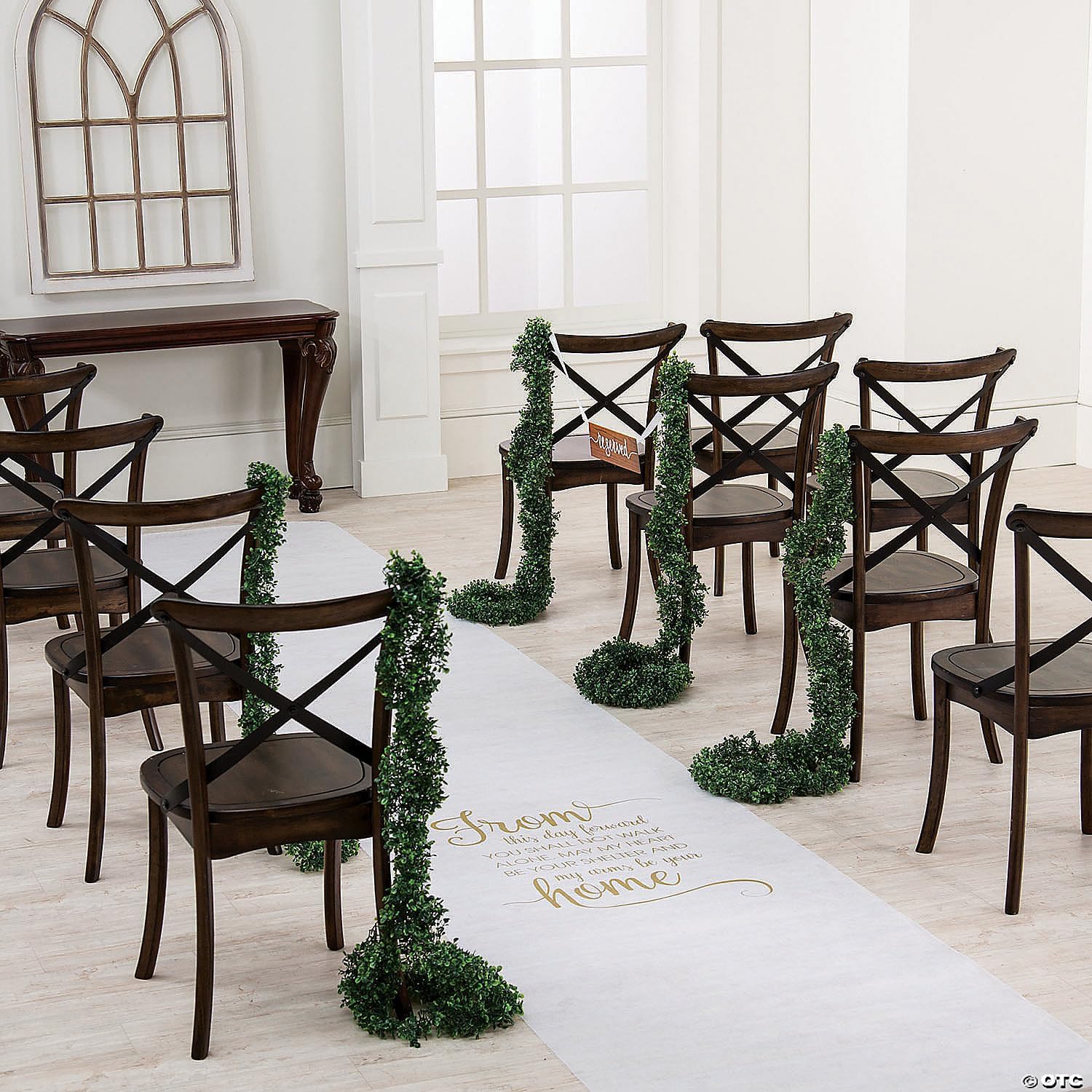 Fun Express 100 Foot Wedding Aisle Runner for Indoor and Outdoor