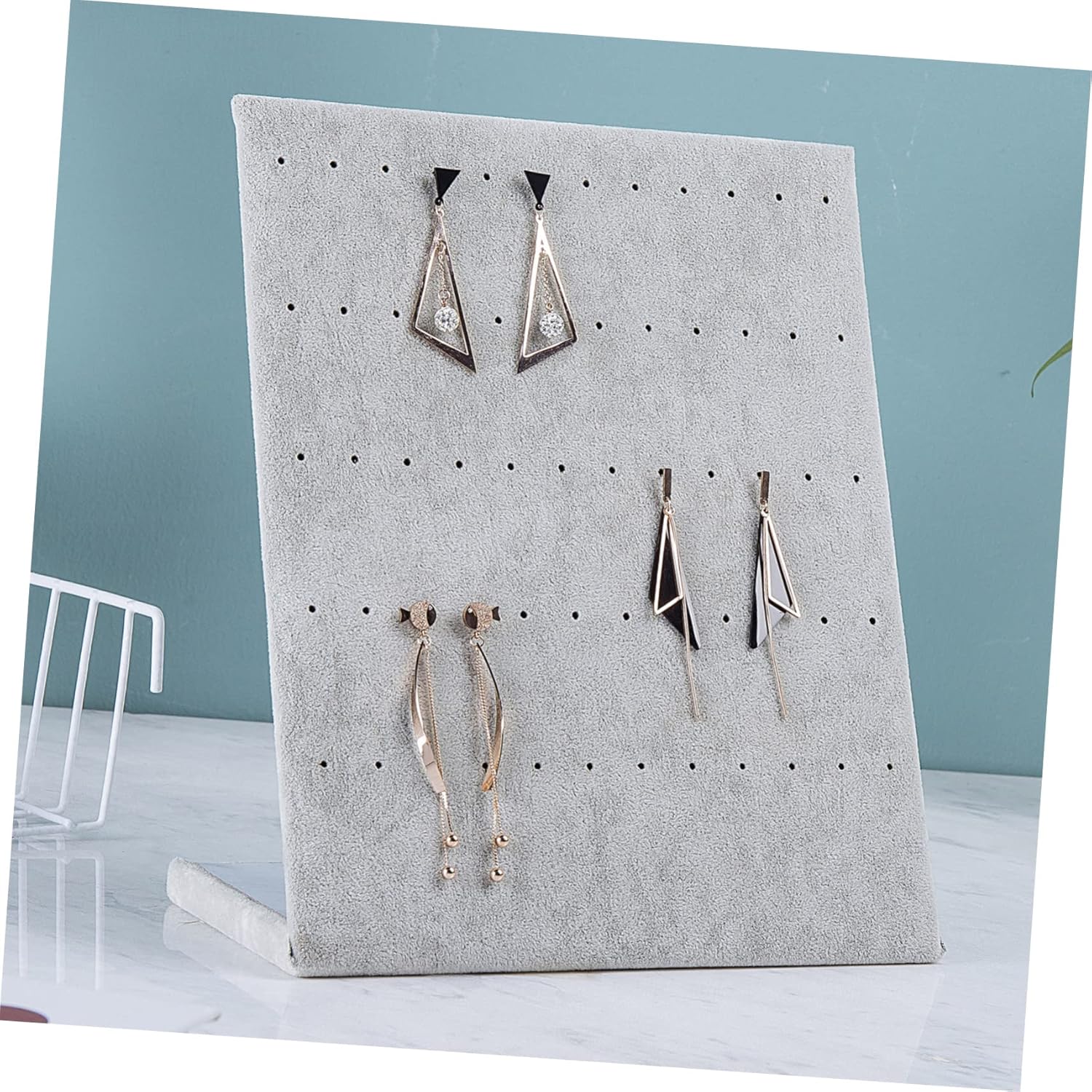 Holibanna 2pcs Flannelette Earring Holder Display Stand